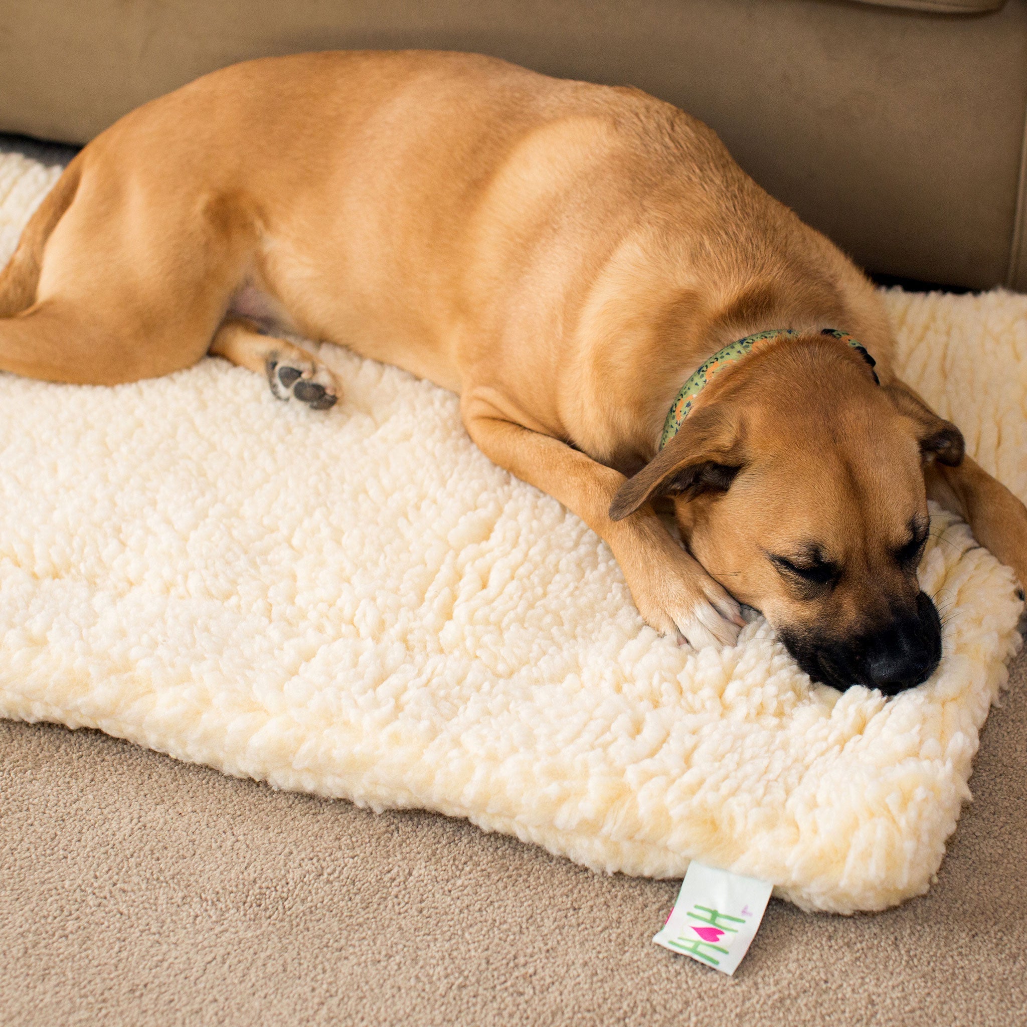 HuggleFleece Mat Dog & Cat Bed